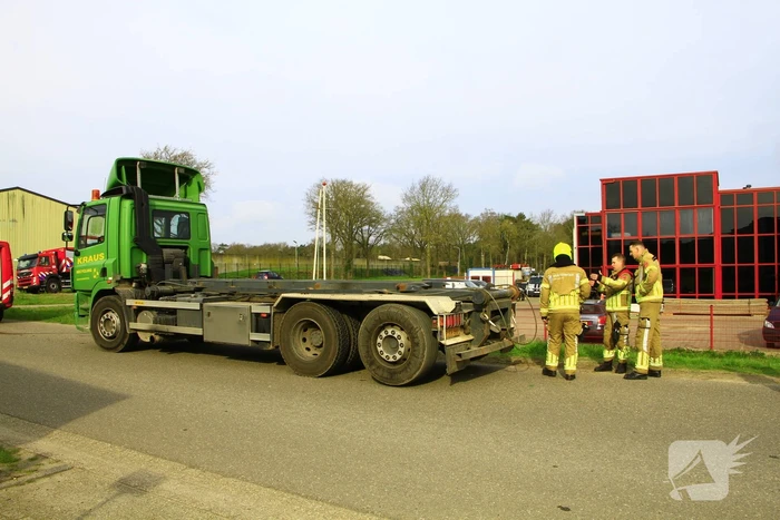 Rookontwikkeling bij chassis van vrachtwagen