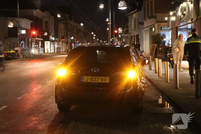 Plantenbak van juwelier kapot door gevallen scooterrijder