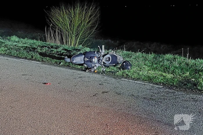 Scooterrijder gewond nadat hij ten val komt