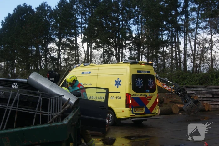 Houtzagerij volledig in het teken van hulpdiensten vanwege brandweerwedstrijd