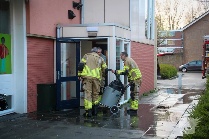 Welzijnskwartier en gezondheidsplein onder water door lekkende kraan