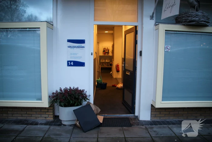 Welzijnskwartier en gezondheidsplein onder water door lekkende kraan