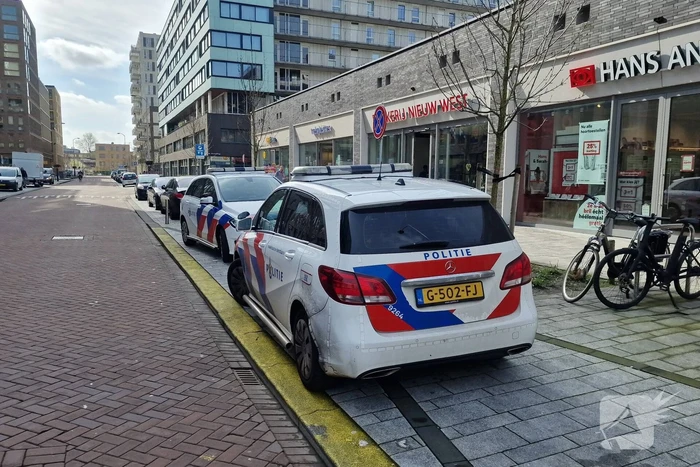 Minderjarige jongen op de vlucht na poging overval