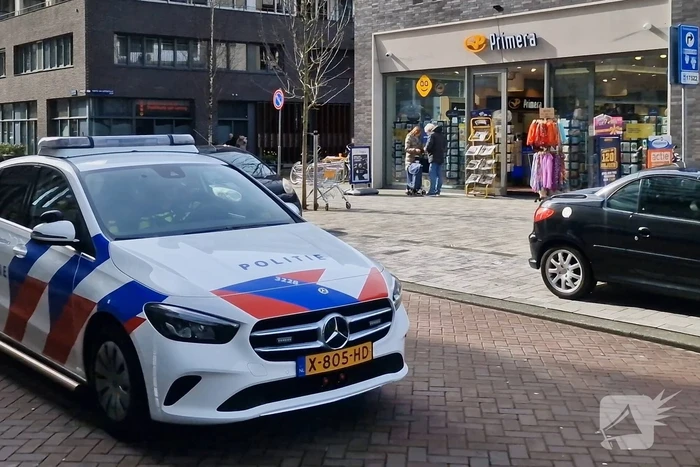 Minderjarige jongen op de vlucht na poging overval
