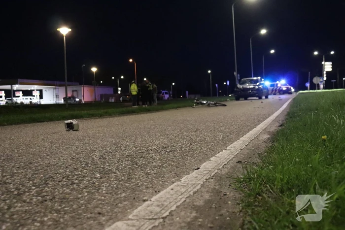 Fietser ernstig gewond bij aanrijding met personenauto