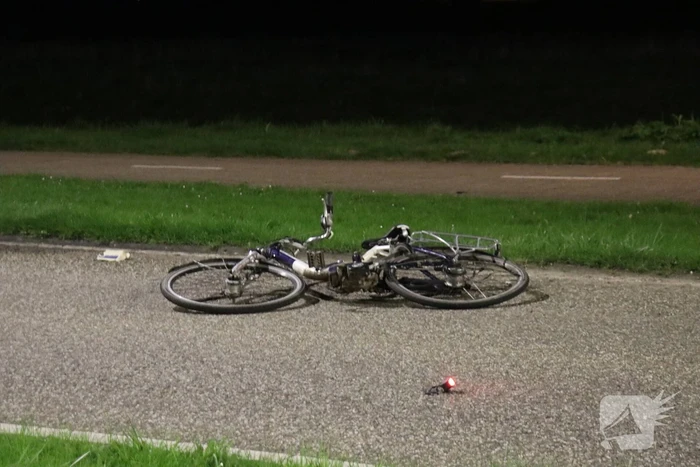 Fietser ernstig gewond bij aanrijding met personenauto