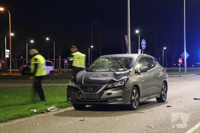 Fietser ernstig gewond bij aanrijding met personenauto