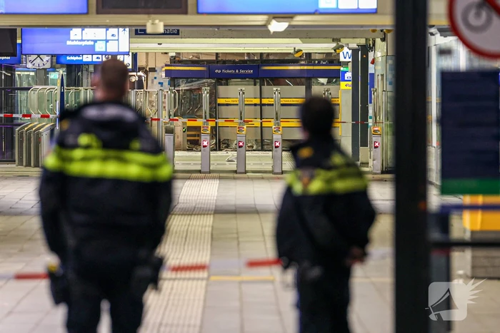 Flinke schade en vertragingen door plofkraak