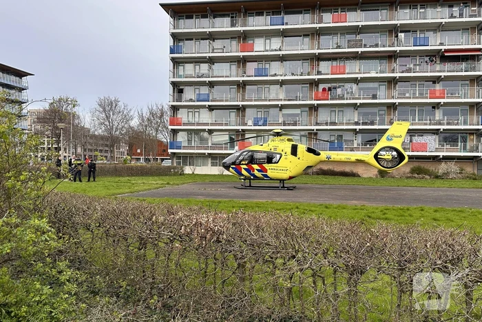 Traumateams assisteren bij medische noodsituatie