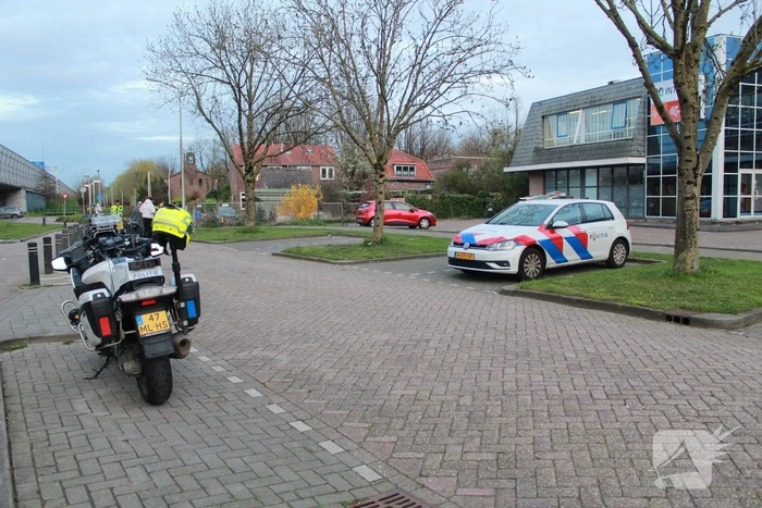 Maaltijdbezorger en fietser botsen