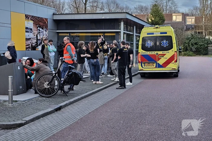 Winkelcentrum ontruimd vanwege meerdere mensen onwel