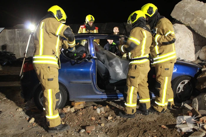 USAR aanwezig bij grote oefening met afscheid brandweerman
