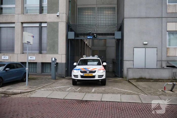 Massale politie-inzet bij rechtzaak, pegida voorman aangehouden