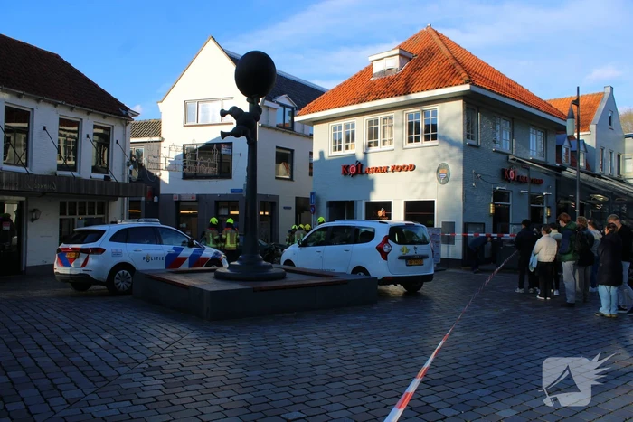 Auto ramt gevel Aziatisch restaurant
