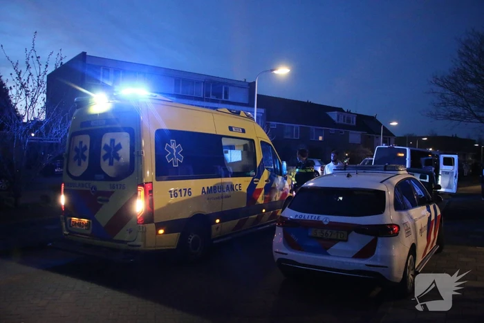 Hulpdiensten ingezet voor steekincident, verdachte aangehouden