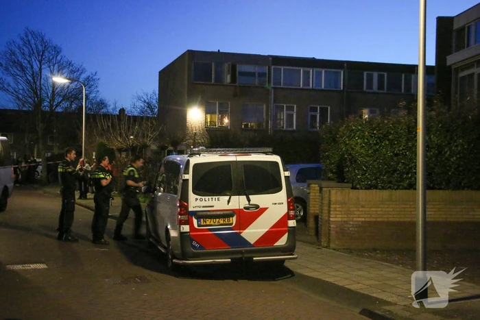 Hulpdiensten ingezet voor steekincident, verdachte aangehouden