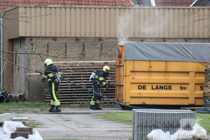Rookontwikkeling bij brand in container
