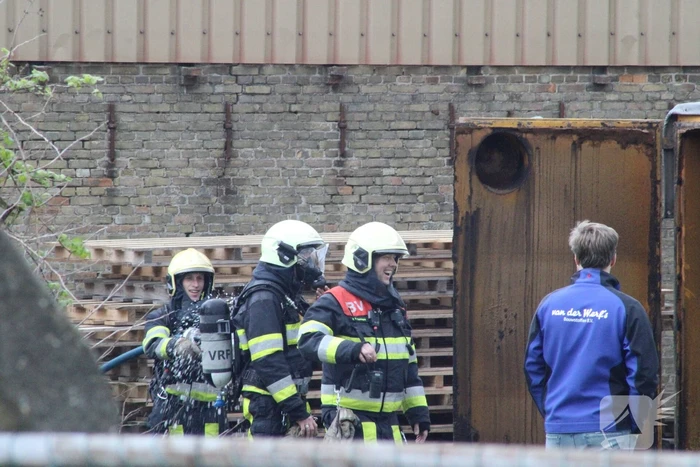 Rookontwikkeling bij brand in container