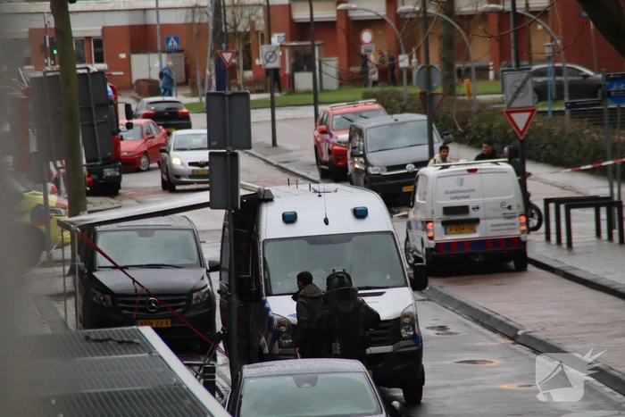 Omgeving afgezet na aantreffen verdacht pakket