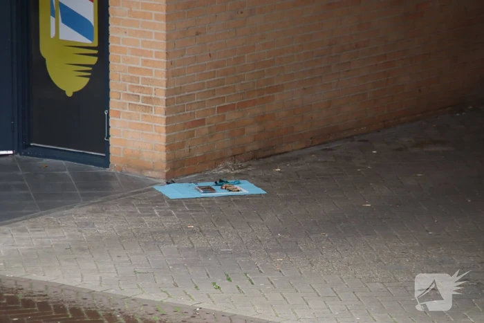 Omgeving afgezet na aantreffen verdacht pakket