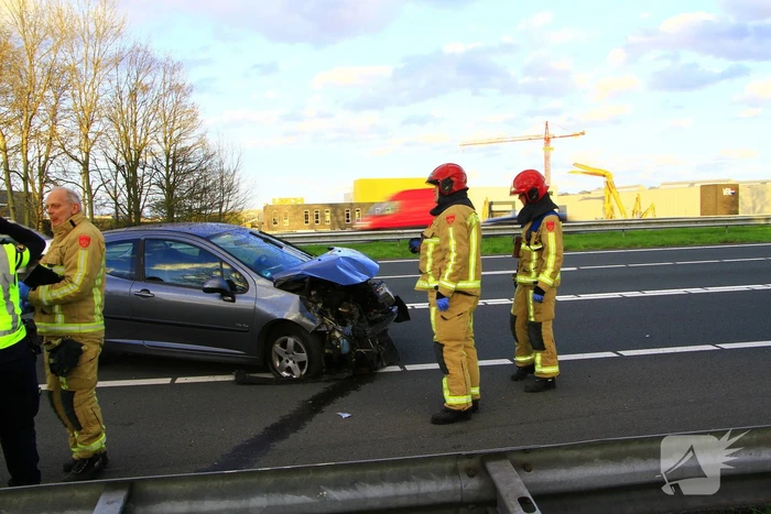 Flinke schade bij ongeval op snelweg