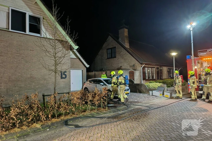 Schoorsteen geveegd na brand