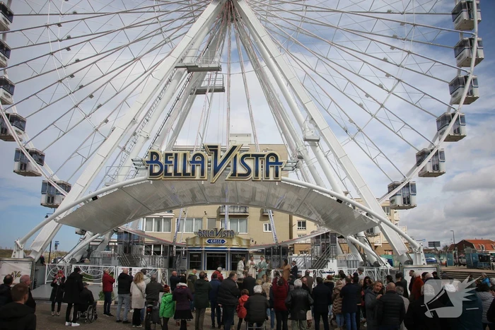 Reuzenrad Bella Vista feestelijk geopend