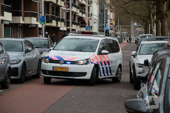 Politie valt woning binnen na melding steekpartij