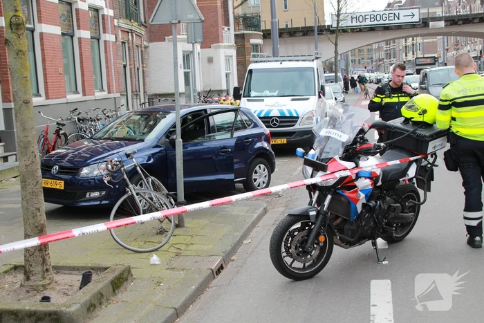 Politie valt woning binnen na melding steekpartij
