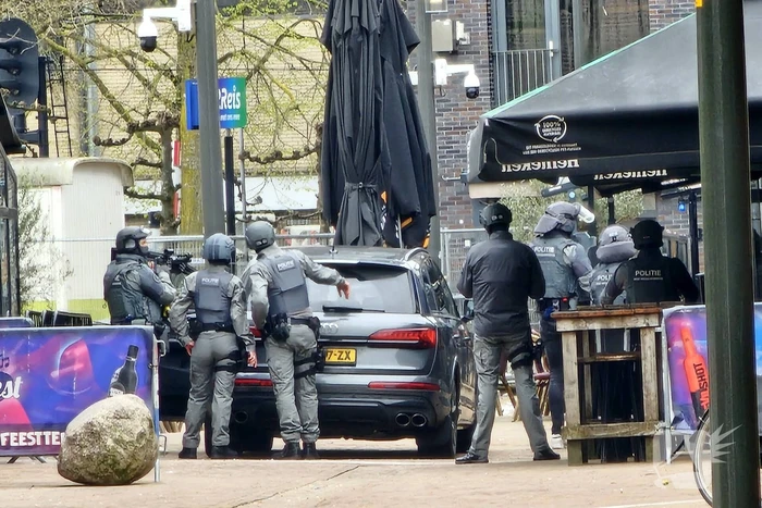 Arrestatieteam bij ernstig incident in centrum, ruim 150 woningen ontruimd