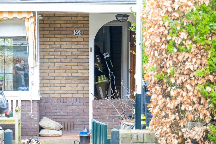 Rook bij brand in kelder van woning