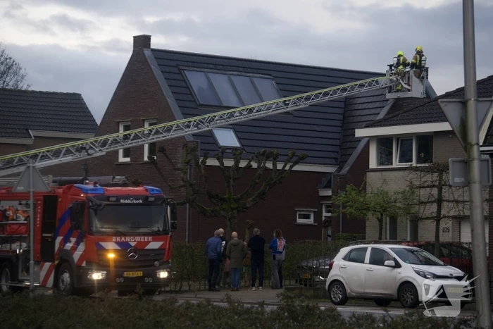 Schoorsteenbrand snel onder controle