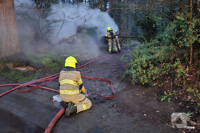 Flinke rookontwikkeling bij containerbrand