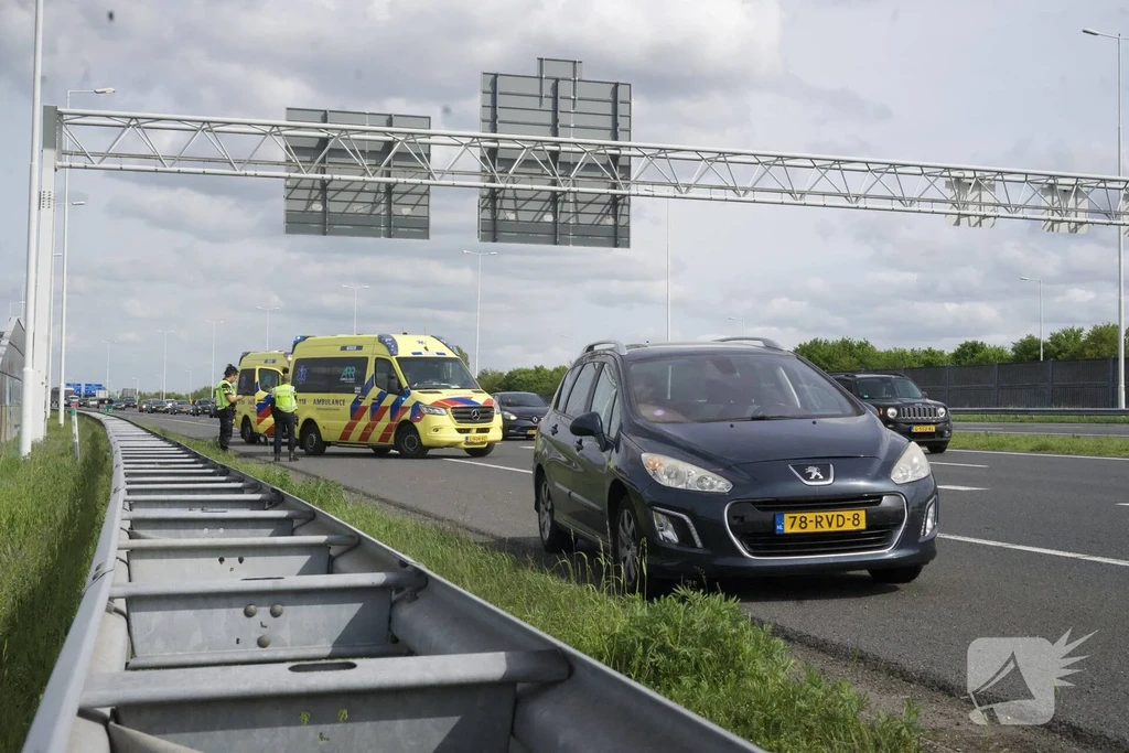 Rijksweg A15 L 61,4 n 112 meldingen Barendrecht 