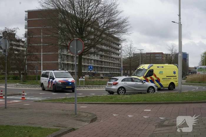 Motorrijder gewond bij botsing met auto
