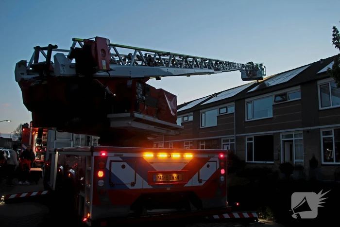 Brandweer controleert zonnepanelen op mogelijke brand