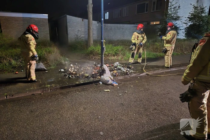 Flinke rookontwikkeling door afvalbrand