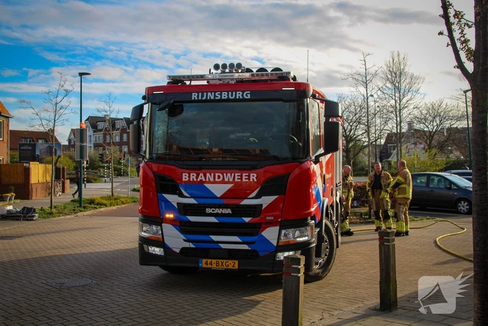 Onderzoek naar gaslucht in keuken van woning