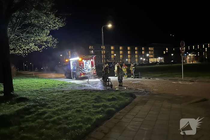Deelscooter volledig uitgebrand