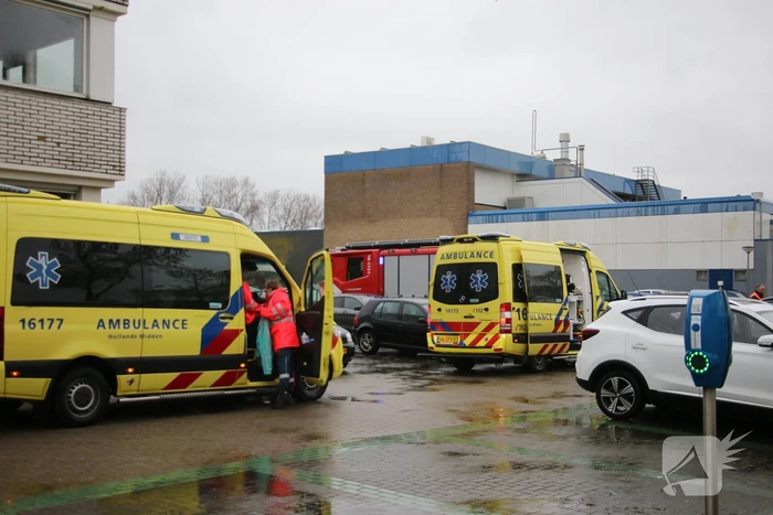 Meerdere personen gecontroleerd na vreemde lucht