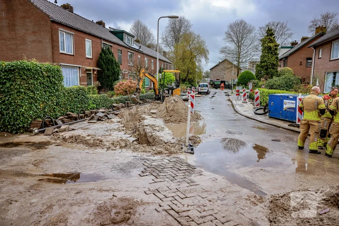 Gasleiding geraakt bij graafwerkzaamheden