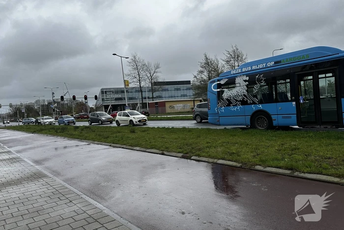 Defecte lijnbus zorgt voor verkeershinder