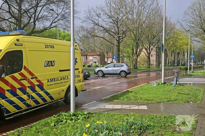Wederom fietser aangereden op bekende kruising