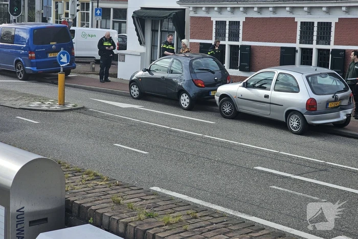 Schade door kettingbotsing met vier voertuigen