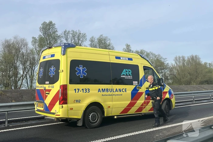 Flinke file door ongeval met drie voertuigen