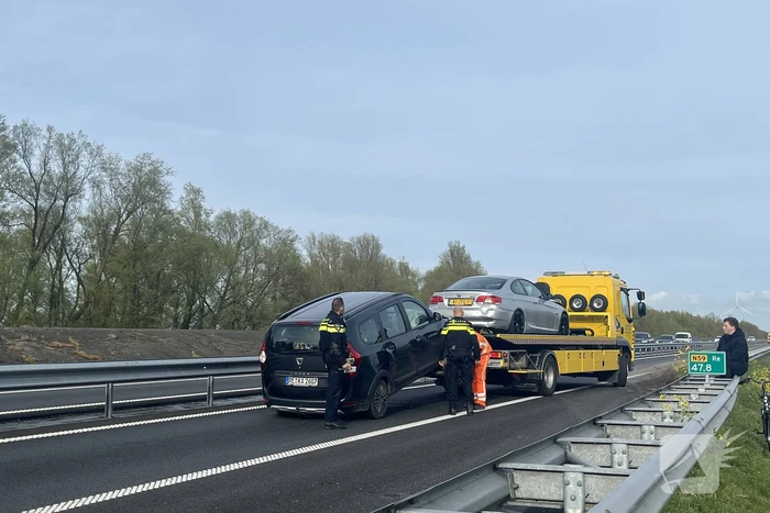 Flinke file door ongeval met drie voertuigen
