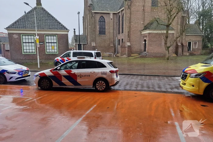 Winkeldief slaat op de vlucht en springt zeven meter naar benenden
