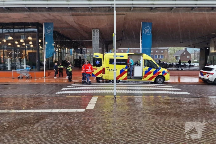 Winkeldief slaat op de vlucht en springt zeven meter naar benenden