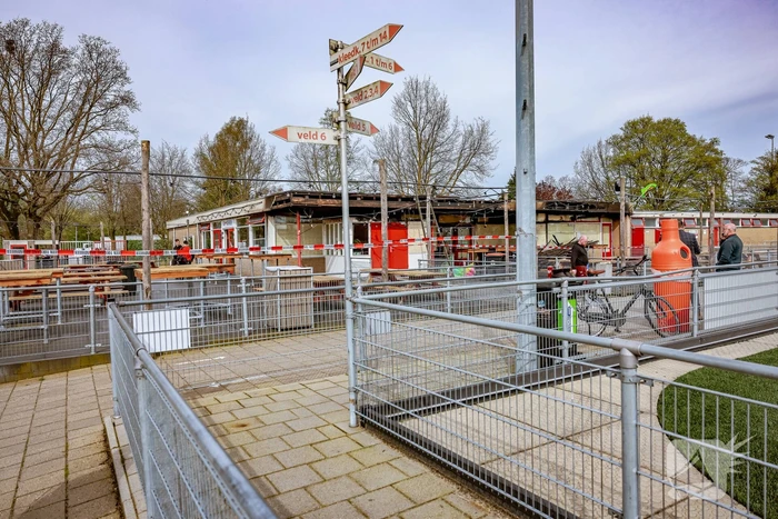 Voetbalwedstrijden afgelast na brand