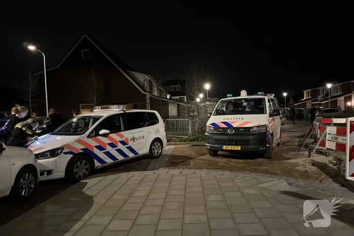 Auto flink beschadigd na achtervolging, inzittenden slaan op de vlucht